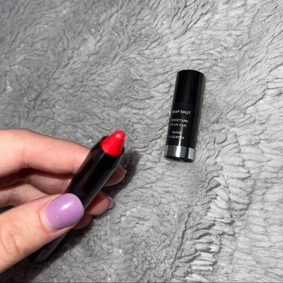 ‼️Limited Edition‼️NEW‼️Marc Jacobs 340 HOW ROUGE Liquid Lip Crayon - Picture 15 of 16